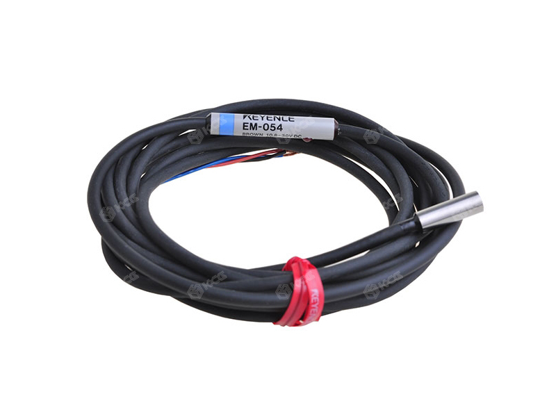 EM-054