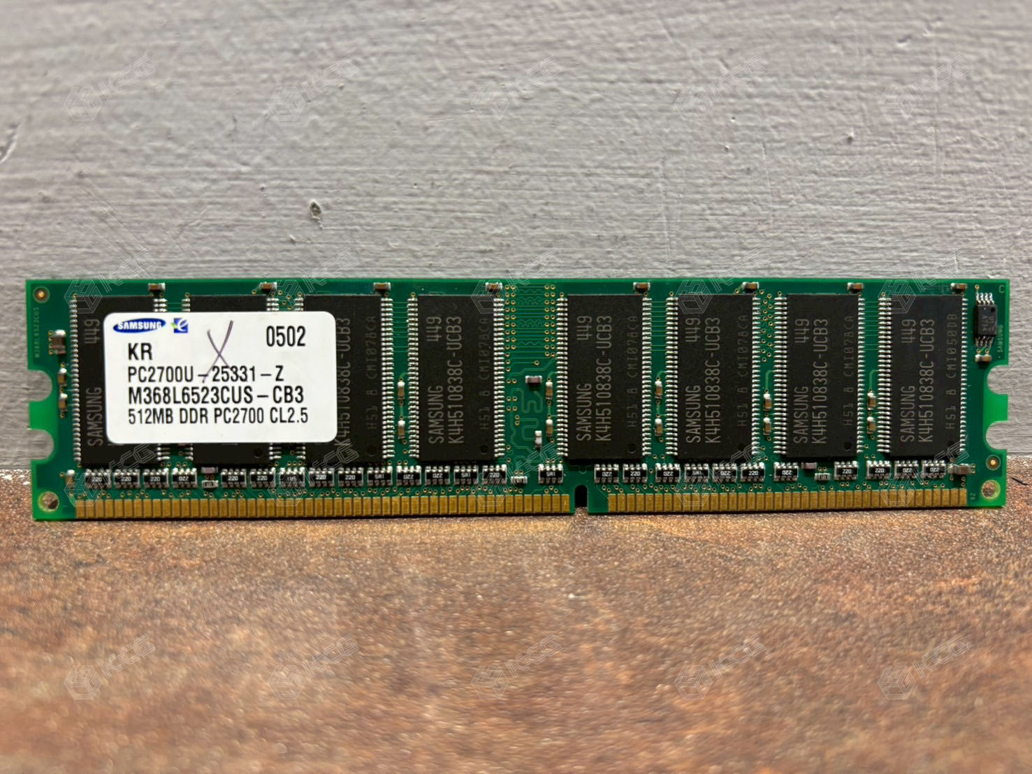 SAMSUNG<br/>PC2700U-25331-Z<br/>KR M368L6523CUS-CB3