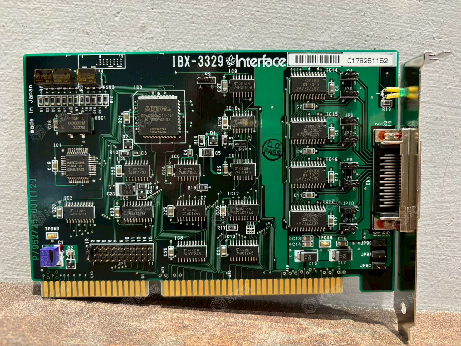 INTERFACE<br/>IBX-3329