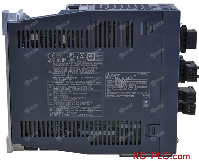 MR-J4W2-22B (2)